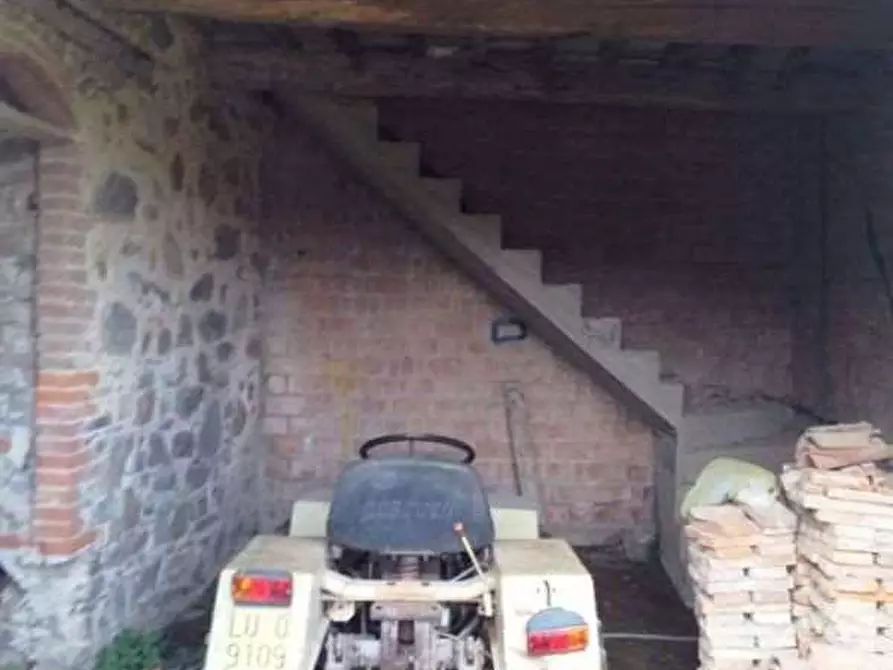 Immagine 2 di Porzione di casa in vendita  in san ginese a Capannori