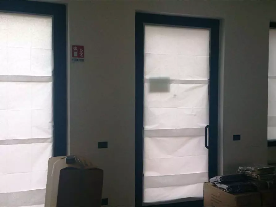 Immagine 5 di Negozio in affitto  in lunata a Capannori