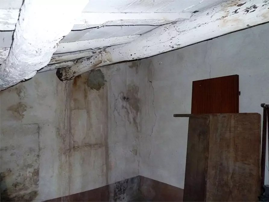 Immagine 8 di Casa indipendente in vendita  in via dei pierini a Capannori