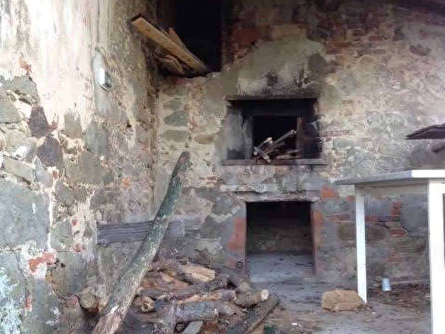 Immagine 38 di Rustico / casale in affitto  in Camigliano  a Capannori