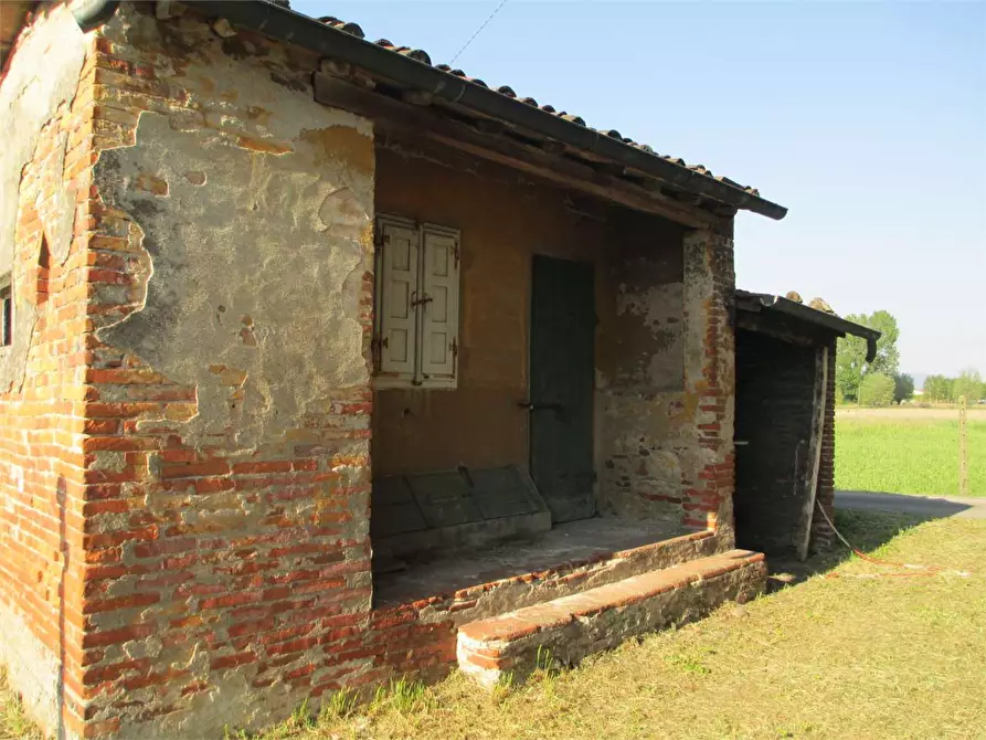 Immagine 5 di Rustico / casale in vendita  in antraccoli a Lucca