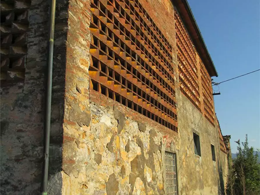 Immagine 3 di Rustico / casale in vendita  in antraccoli a Lucca