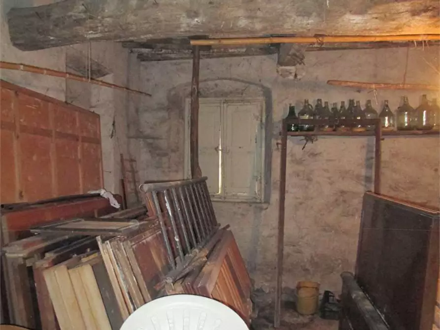 Immagine 9 di Rustico / casale in vendita  in antraccoli a Lucca