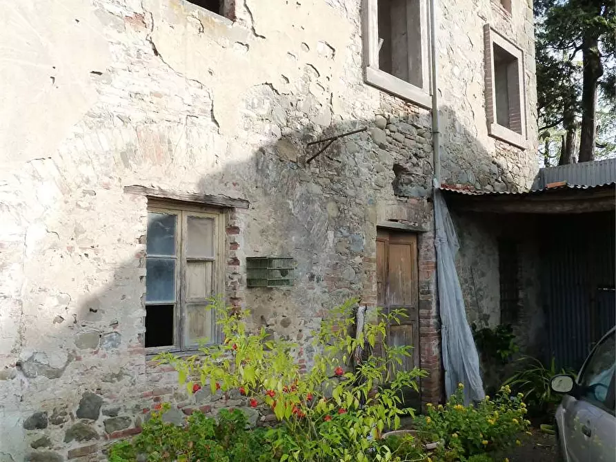 Immagine 4 di Rustico / casale in vendita  in Tofori a Capannori