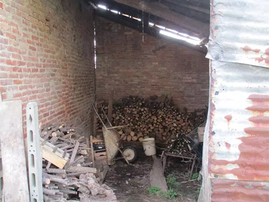 Immagine 17 di Rustico / casale in vendita  in porcari a Porcari