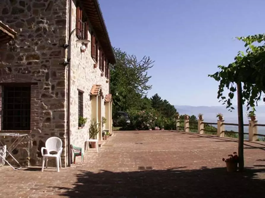 Immagine 2 di Rustico / casale in vendita  in colled i compito a Capannori