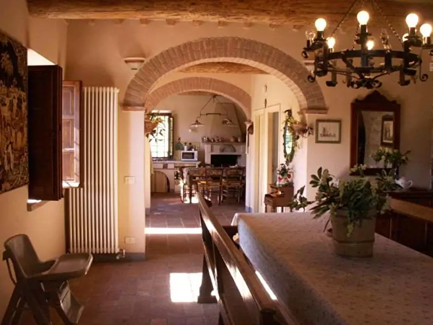 Immagine 11 di Rustico / casale in vendita  in colled i compito a Capannori