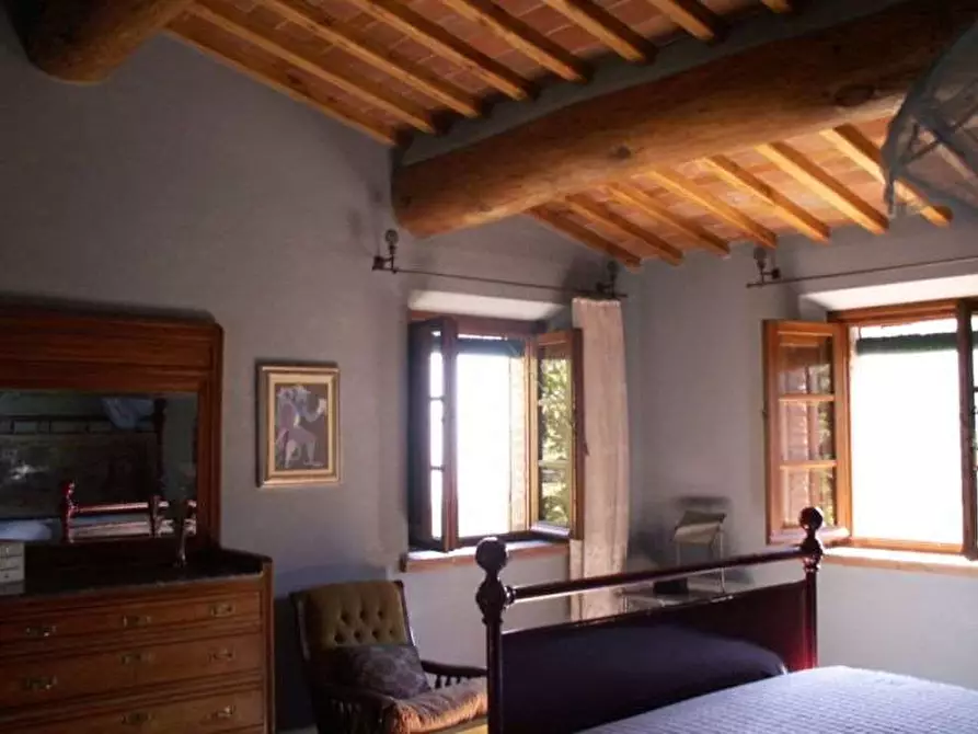 Immagine 21 di Rustico / casale in vendita  in colled i compito a Capannori