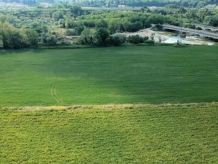 Immagine 1 di Terreno agricolo in vendita  in via della stazione  snc a Rosciano