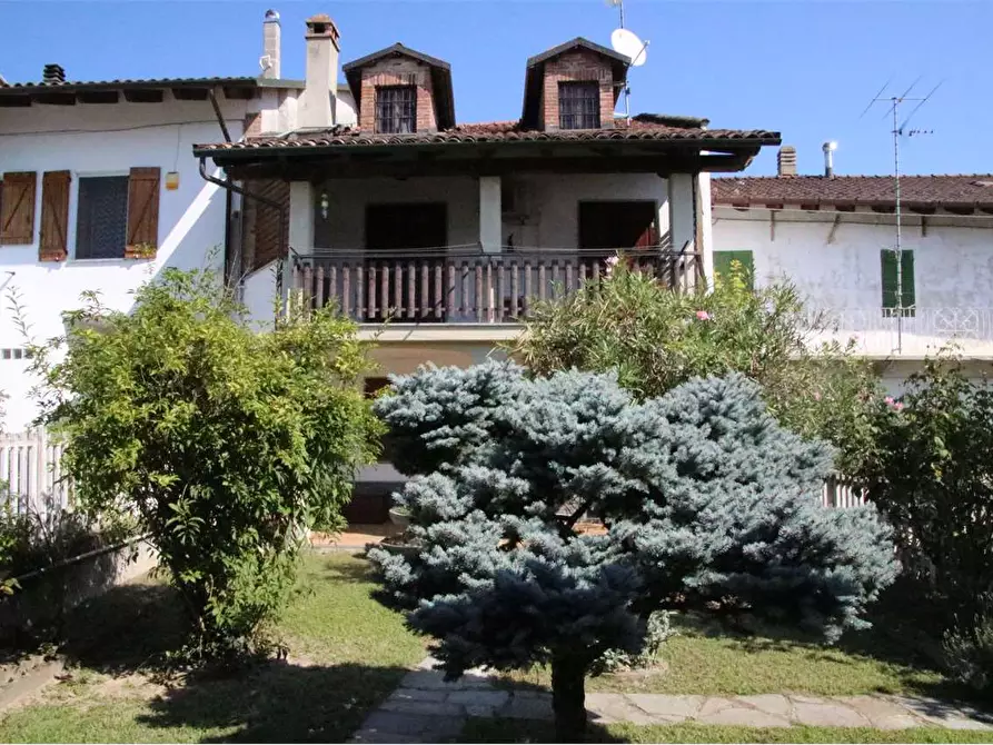 Immagine 1 di Casa indipendente in vendita  a Montiglio Monferrato