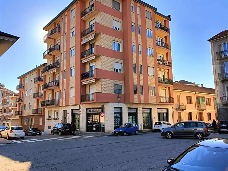 Immagine 1 di Appartamento in vendita  a Moncalieri
