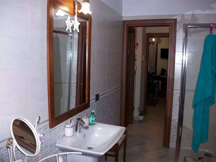 Immagine 21 di Bilocale in vendita  a Torino