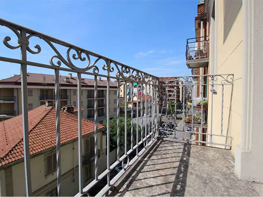 Immagine 42 di Quadrilocale in vendita  a Torino