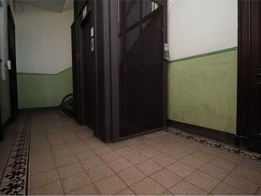 Immagine 39 di Quadrilocale in vendita  a Torino