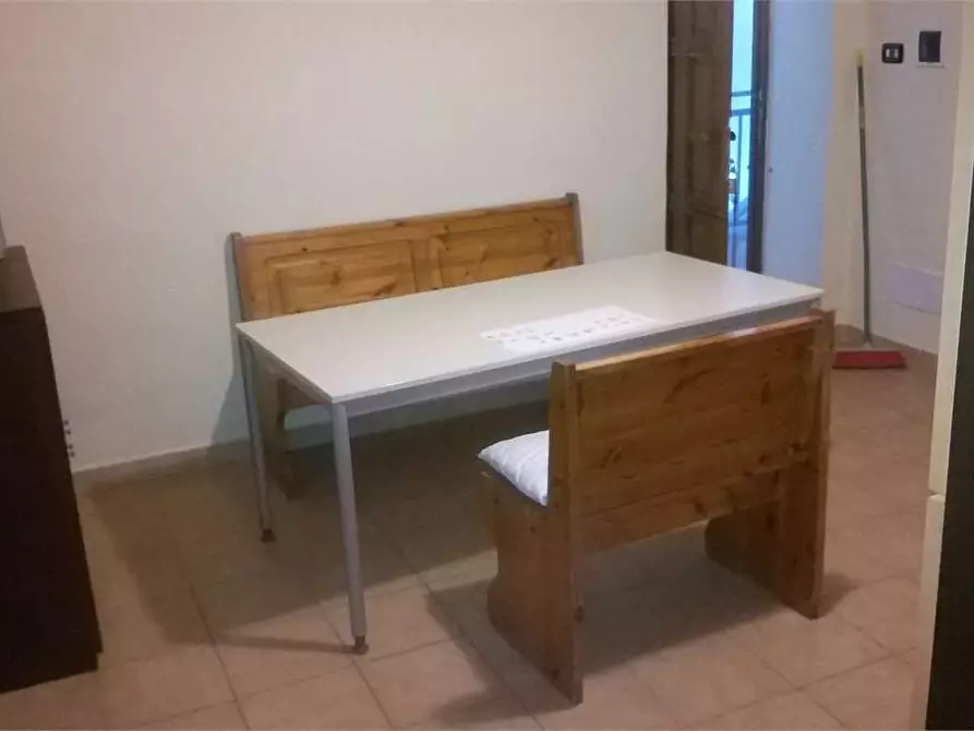 Immagine 4 di Bilocale in vendita  a Trofarello