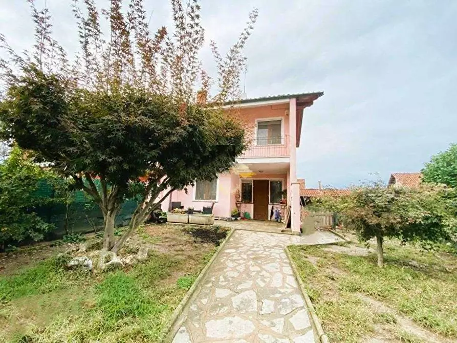 Immagine 19 di Villa in vendita  a Osasio