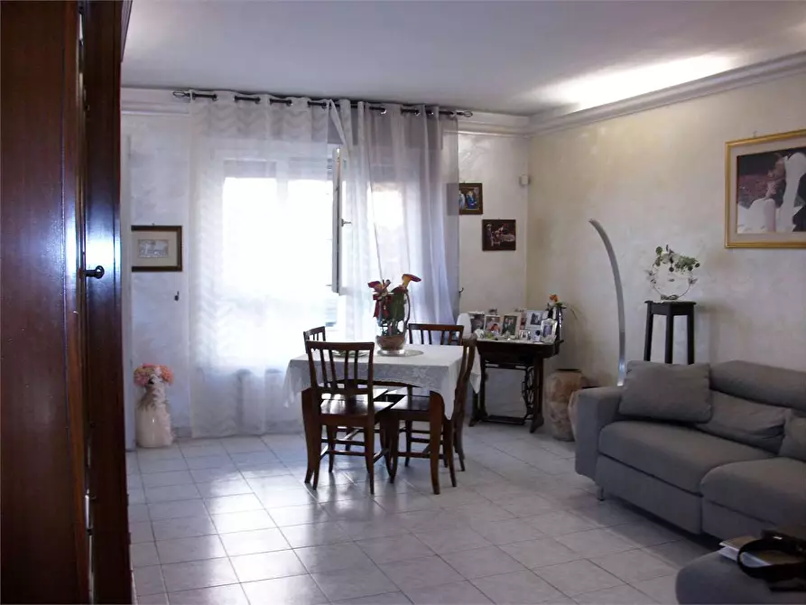 Immagine 5 di Quadrilocale in vendita  a Torino