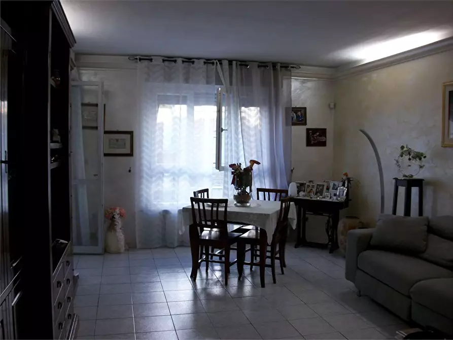 Immagine 13 di Quadrilocale in vendita  a Torino