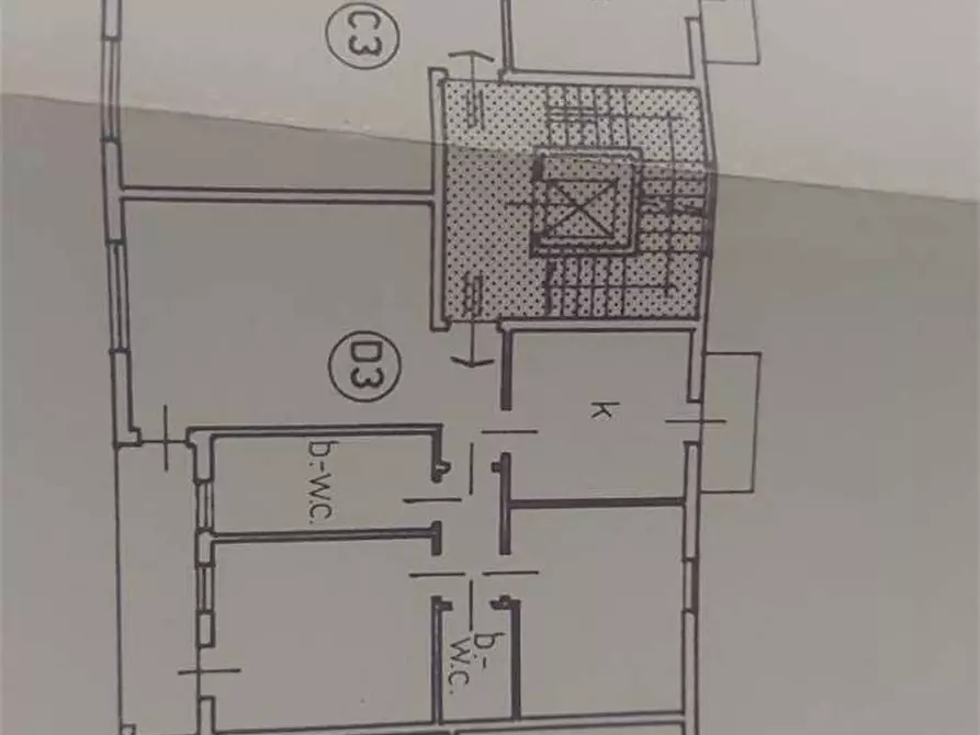 Immagine 29 di Quadrilocale in vendita  a Torino