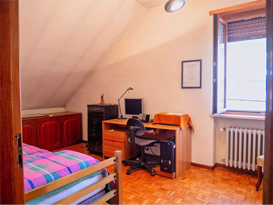 Immagine 22 di Quadrilocale in vendita  a Grugliasco