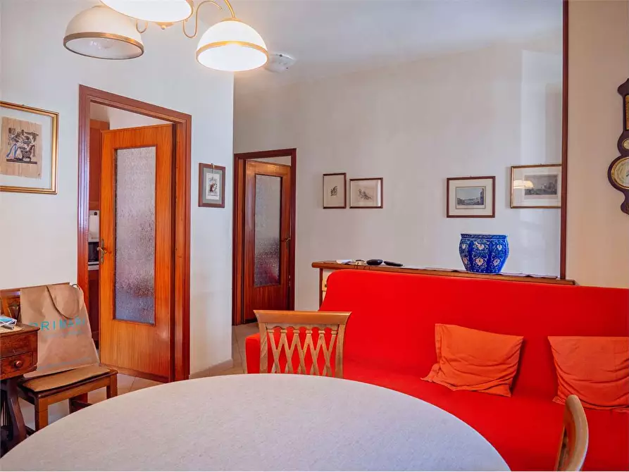 Immagine 9 di Quadrilocale in vendita  a Grugliasco