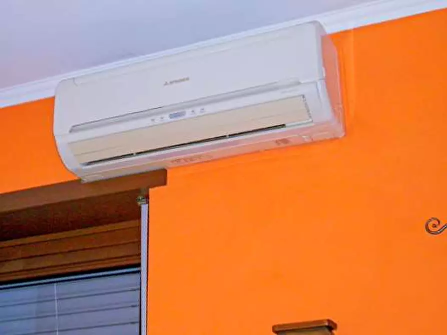 Immagine 19 di Quadrilocale in vendita  a Torino