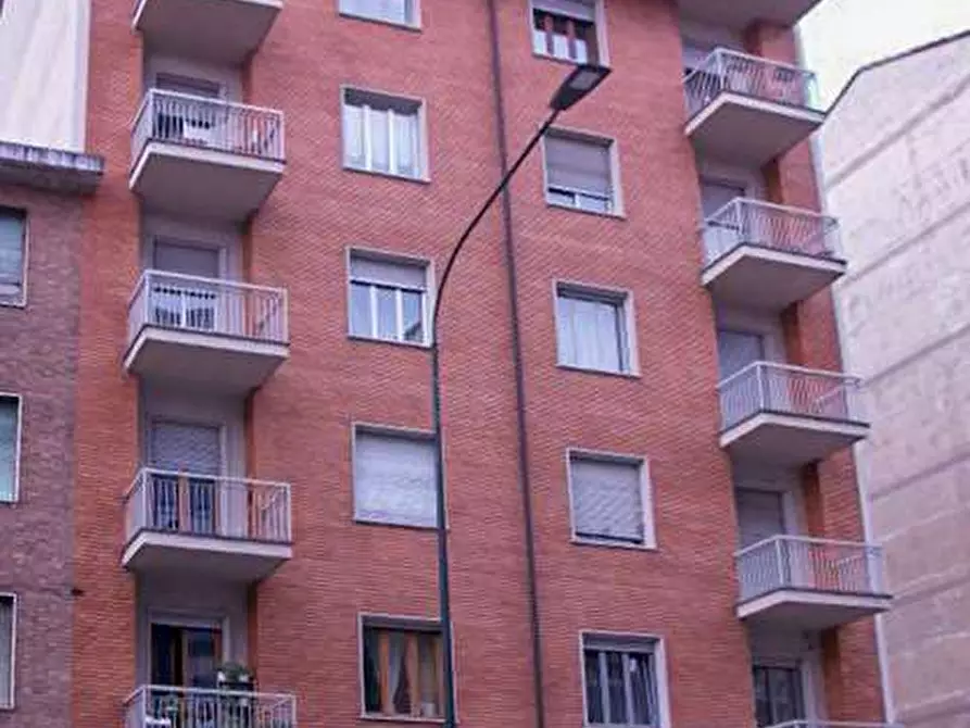 Immagine 1 di Quadrilocale in vendita  a Torino