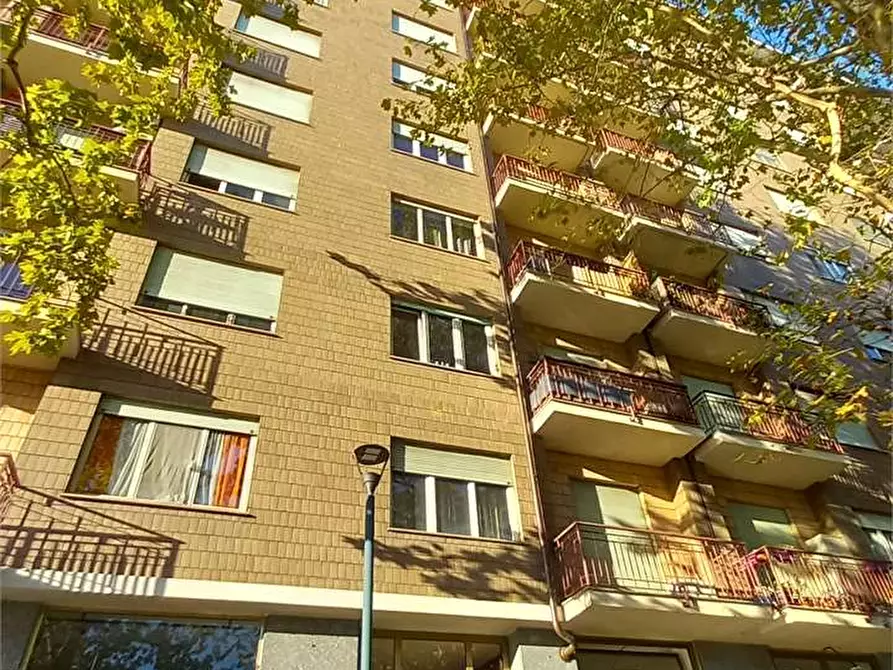 Immagine 1 di Trilocale in vendita  a Torino
