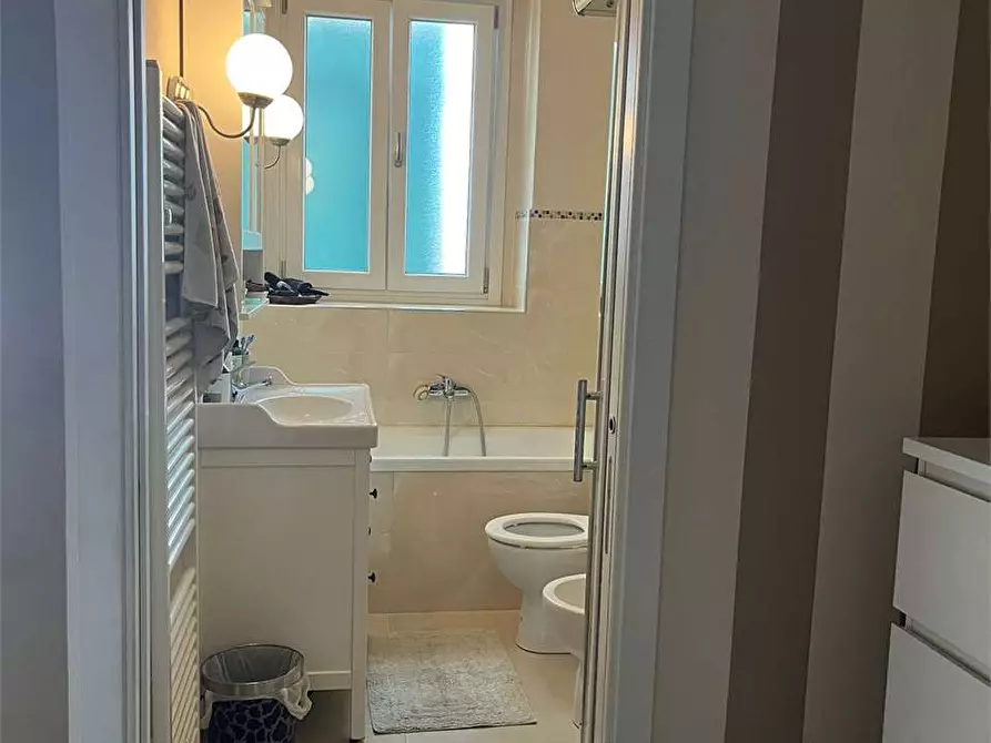 Immagine 4 di Trilocale in vendita  a Torino