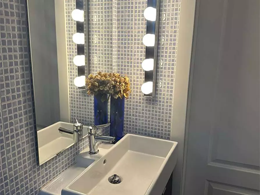 Immagine 6 di Trilocale in vendita  a Torino