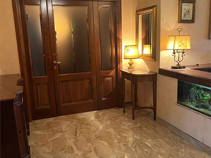 Immagine 1 di Quadrilocale in affitto  a Torino