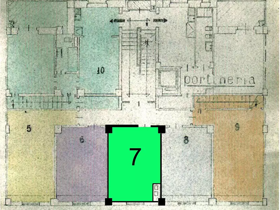 Immagine 4 di Magazzino in vendita  a Torino