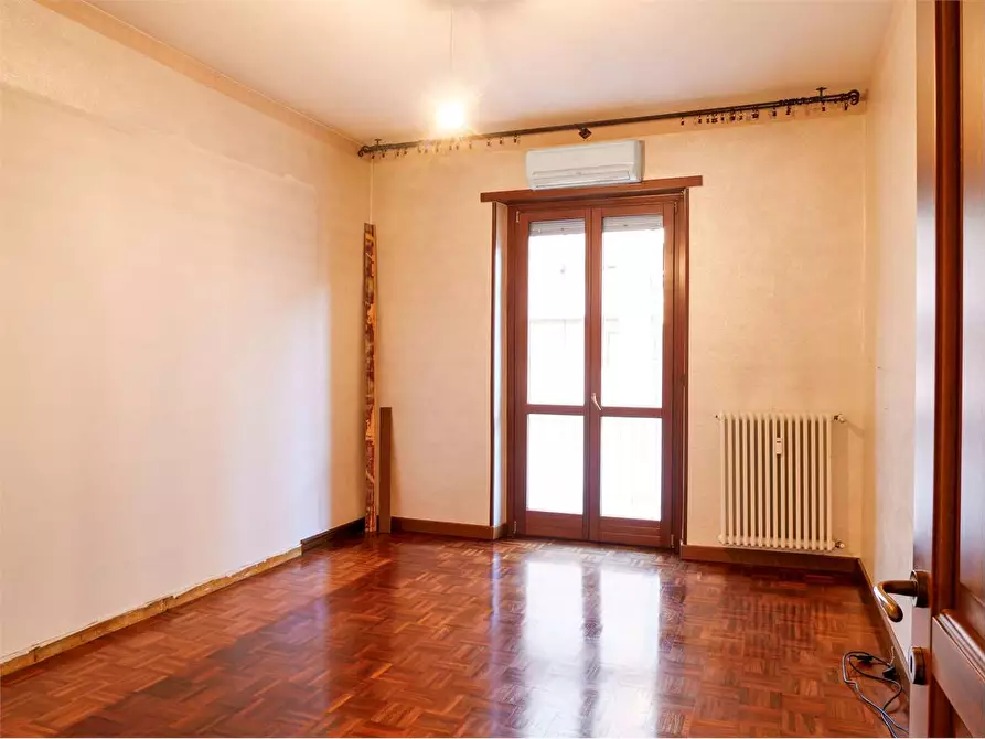 Immagine 11 di Quadrilocale in vendita  a Torino