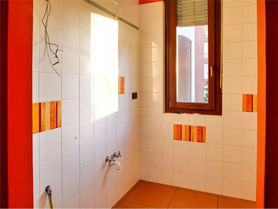 Immagine 15 di Quadrilocale in vendita  a Torino