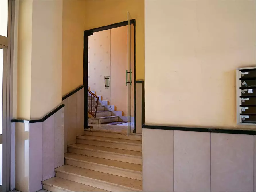 Immagine 40 di Quadrilocale in vendita  a Torino