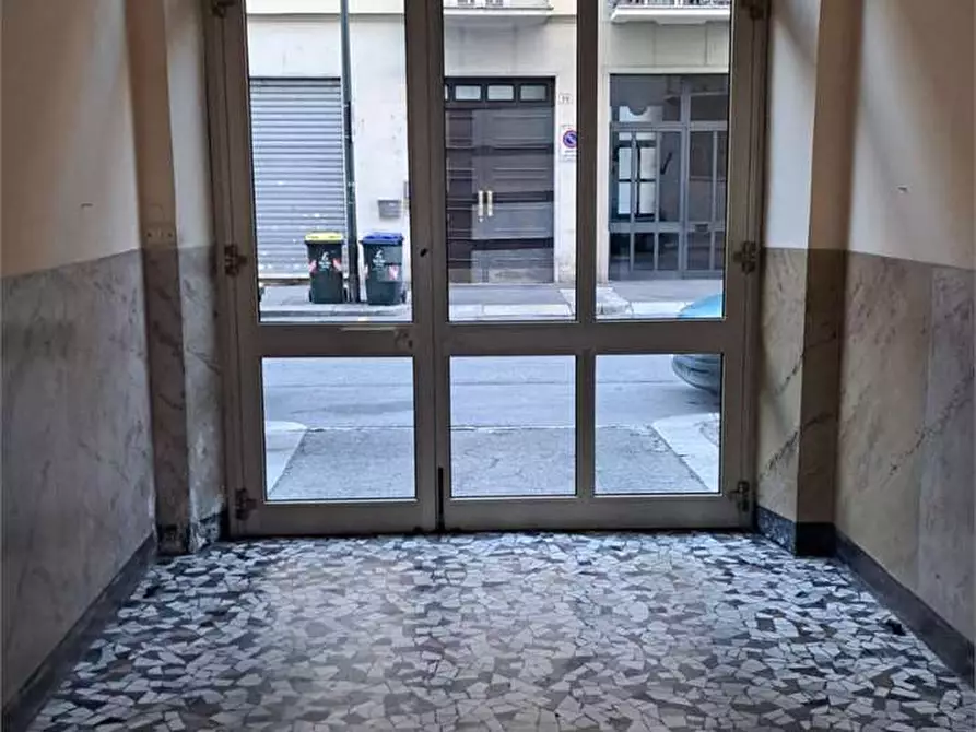 Immagine 22 di Bilocale in vendita  a Torino