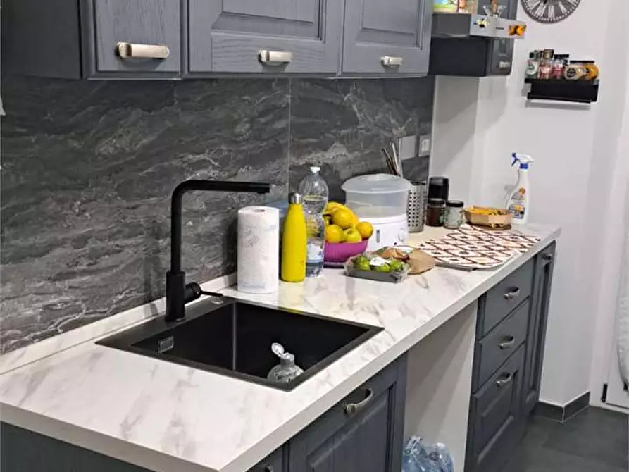 Immagine 8 di Bilocale in vendita  a Torino