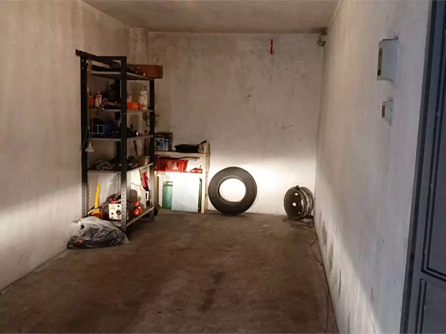 Immagine 3 di Garage in vendita  a Torino