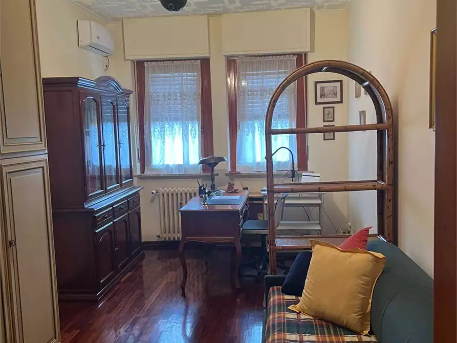 Immagine 8 di Quadrilocale in vendita  a Torino