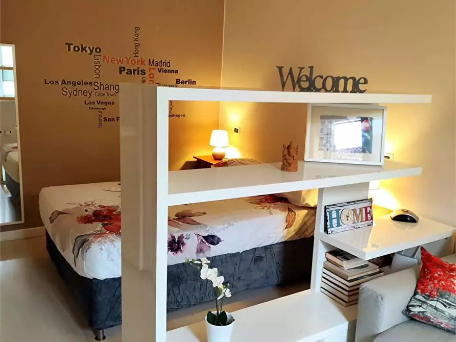 Immagine 12 di Bilocale in affitto  a Torino