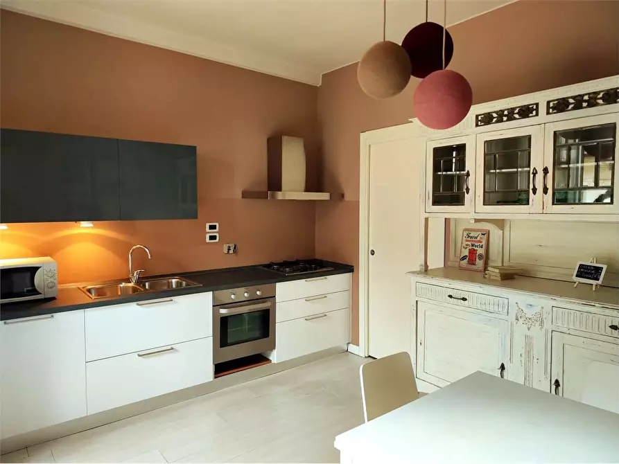 Immagine 1 di Bilocale in affitto  a Torino