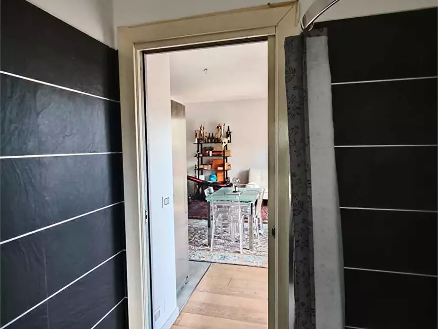 Immagine 10 di Bilocale in vendita  a Torino