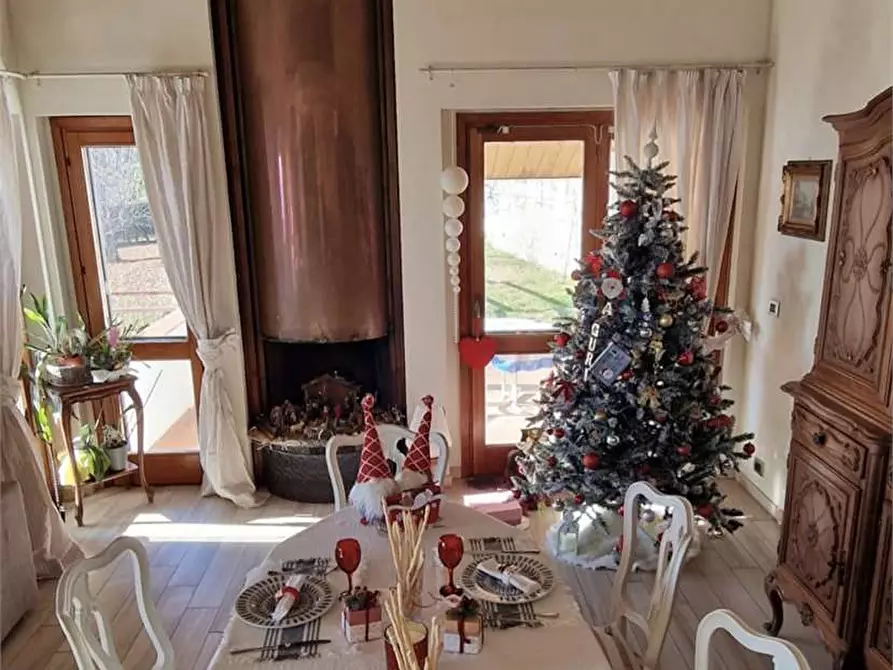 Immagine 8 di Villa in vendita  a Pecetto Torinese