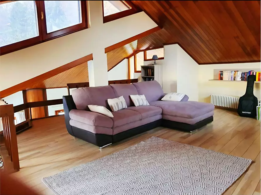 Immagine 9 di Villa in vendita  a Pecetto Torinese