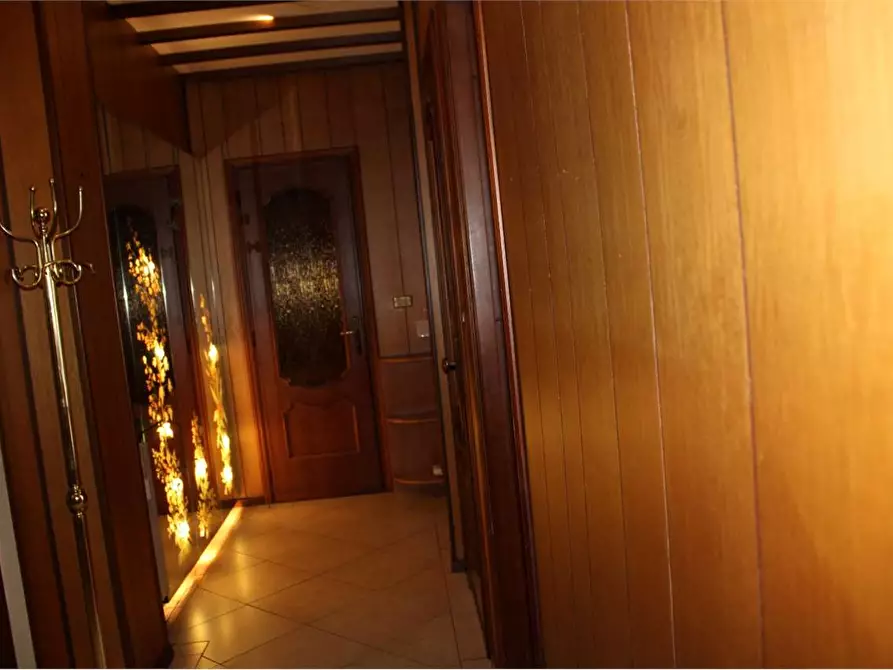 Immagine 7 di Quadrilocale in vendita  a Torino