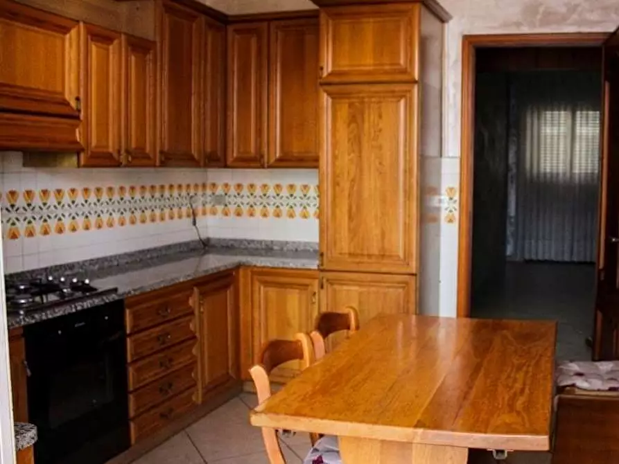 Immagine 2 di Quadrilocale in vendita  a Torino