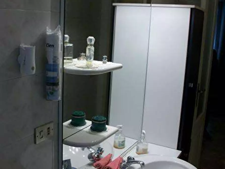 Immagine 26 di Trilocale in vendita  a Torino