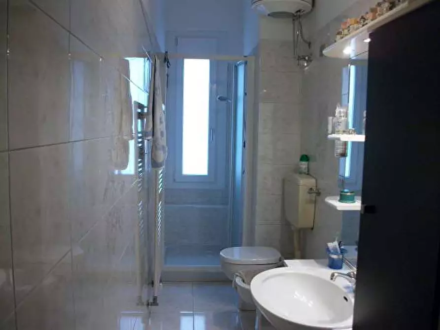 Immagine 28 di Trilocale in vendita  a Torino