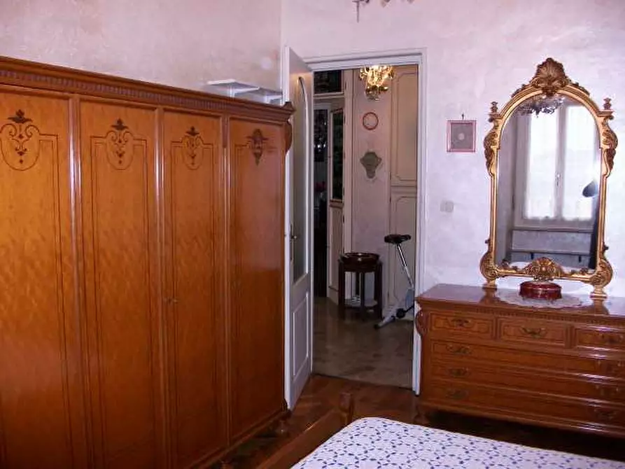 Immagine 21 di Trilocale in vendita  a Torino