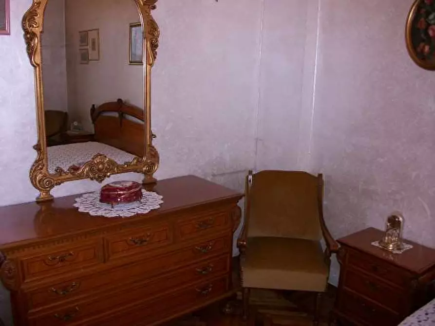 Immagine 23 di Trilocale in vendita  a Torino